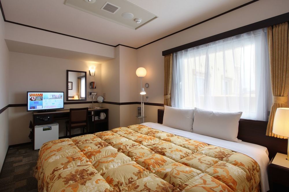 Toyoko Inn Osaka Namba Nippombashi Esterno foto